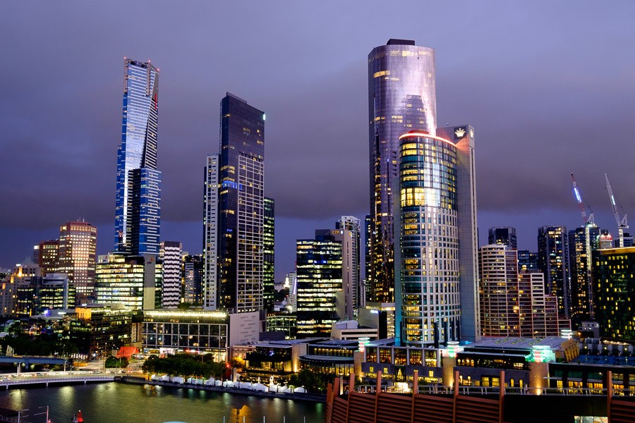 Melbourne night time skyline 